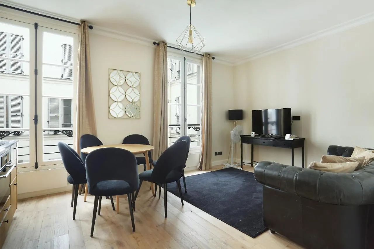 Apartment Residence Musee D'Orsay Paris France